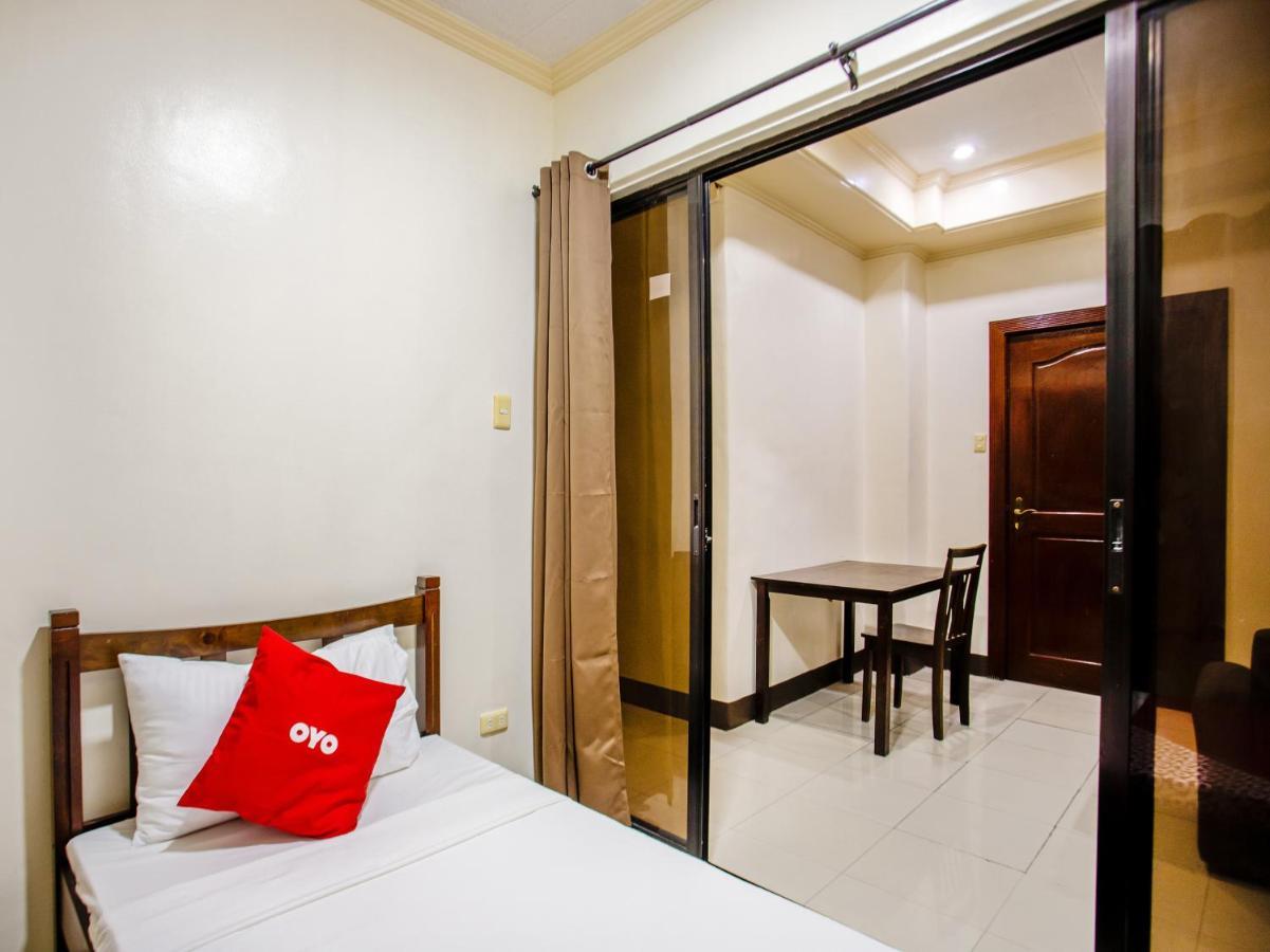 Oyo 831 Casa Maria Hotel Manila Esterno foto