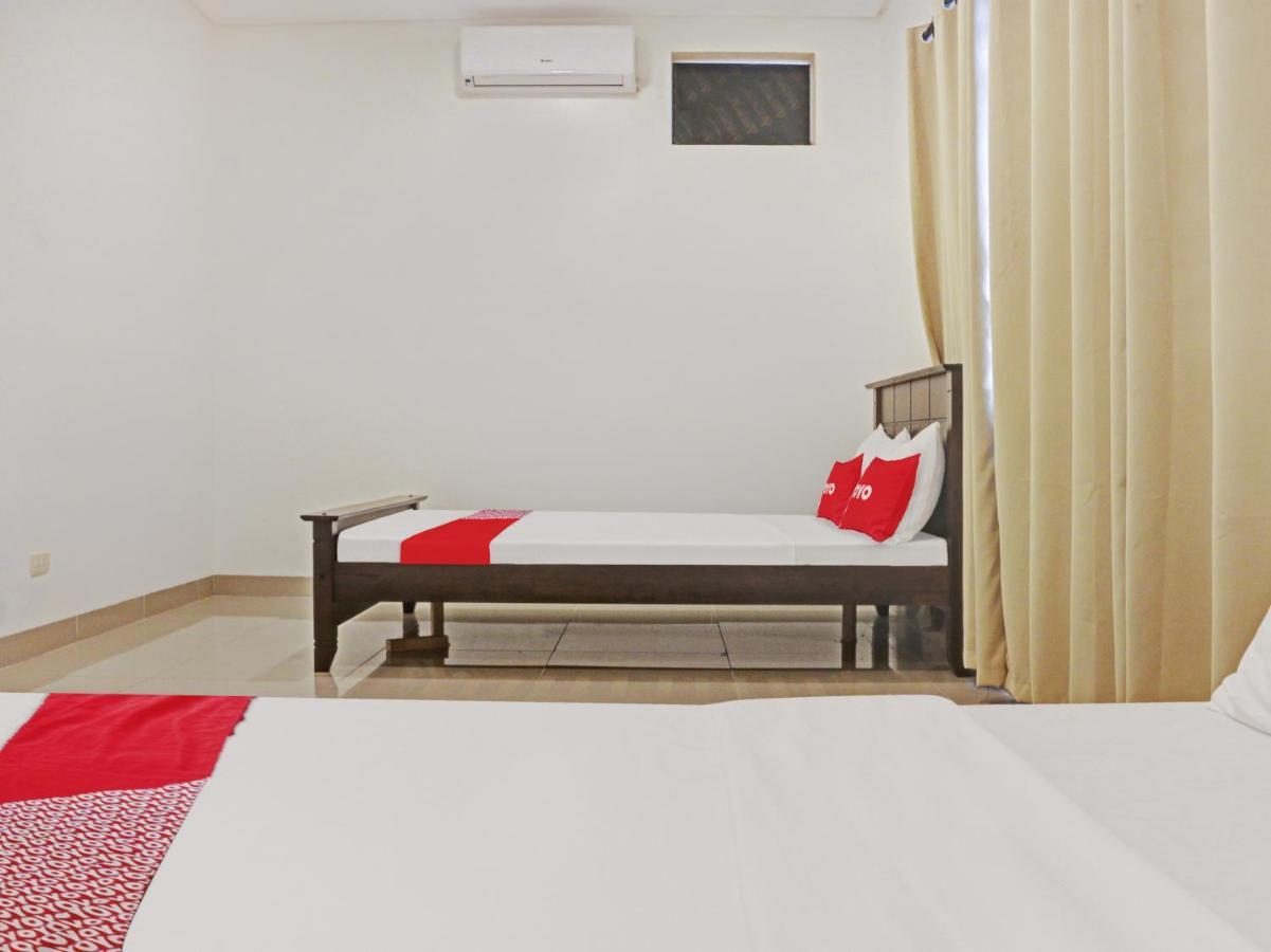 Oyo 831 Casa Maria Hotel Manila Esterno foto